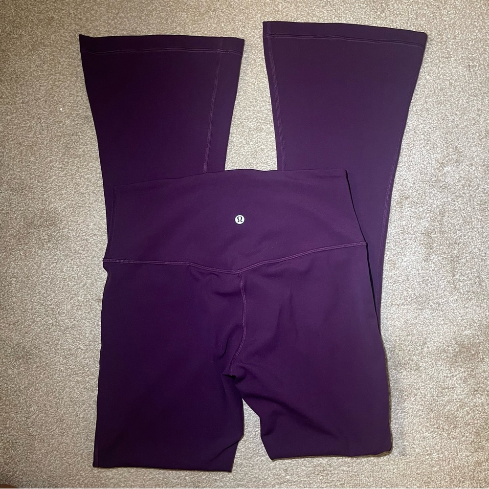 Lululemon Dramatic Magenta Align Mini Flare